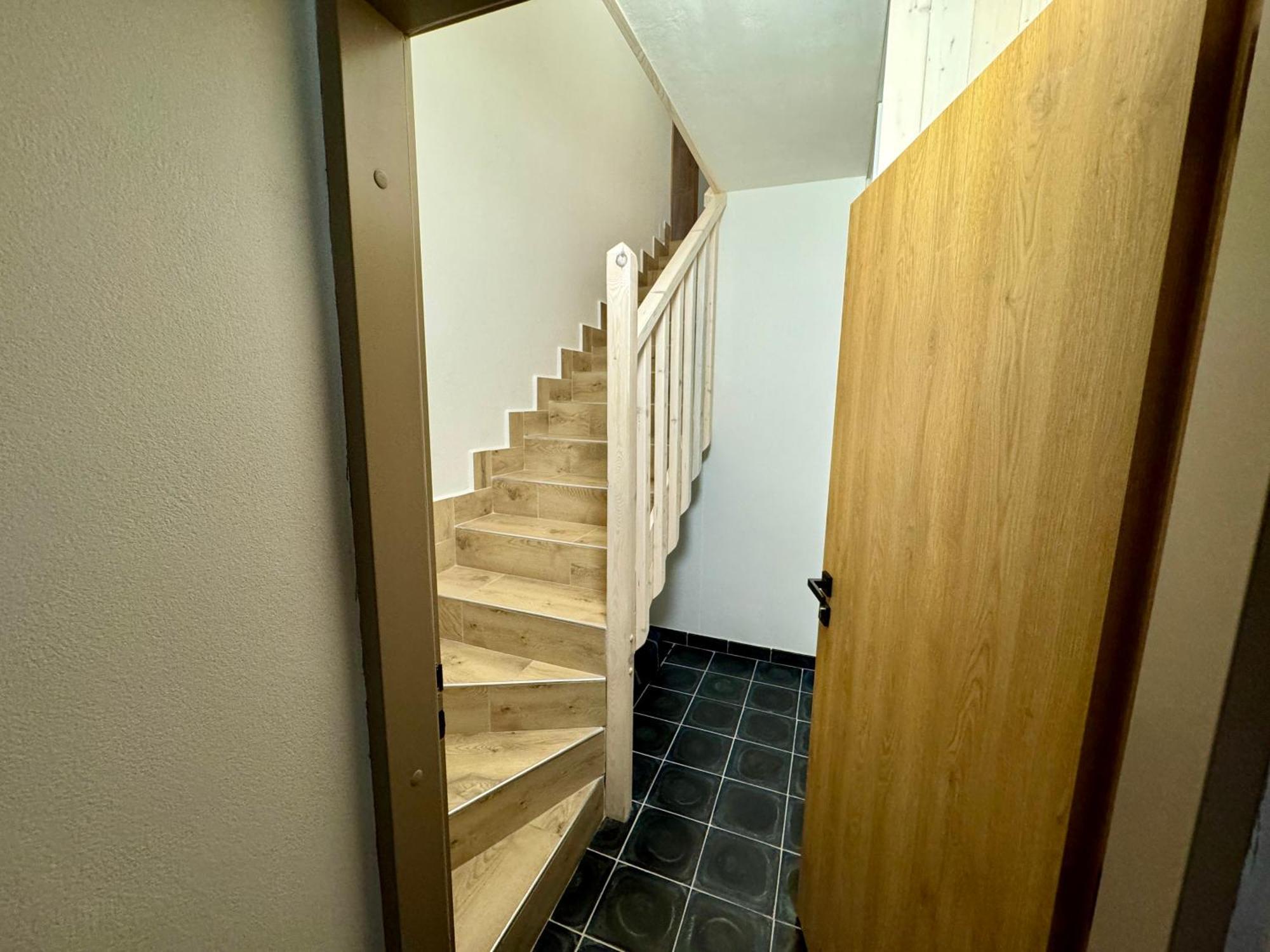 Apartmany Na Kopci 예세니크 외부 사진